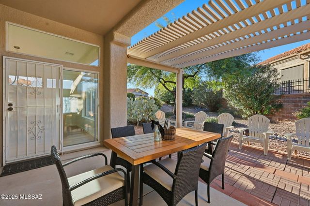 13941 N Trade Winds Way, Oro Valley, AZ 85755