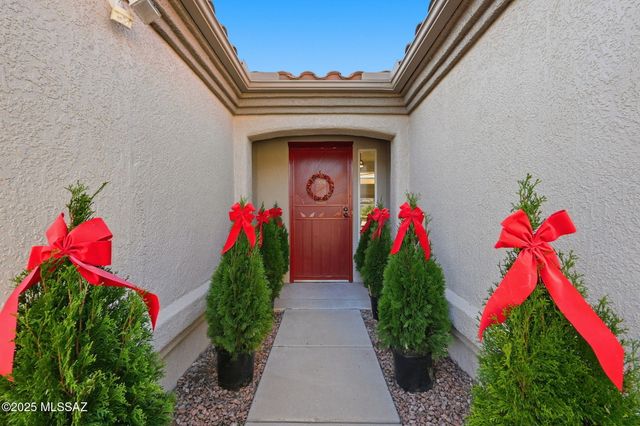 13941 N Trade Winds Way, Oro Valley, AZ 85755