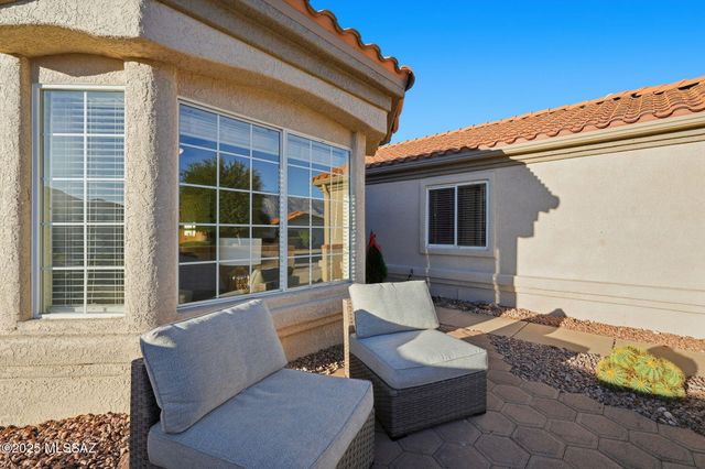 13941 N Trade Winds Way, Oro Valley, AZ 85755