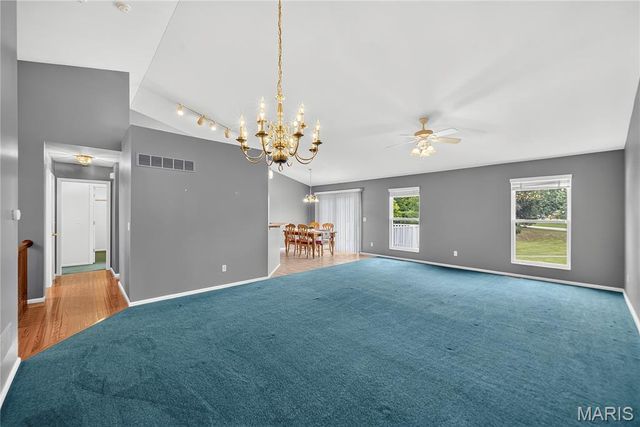 114 Pine Trail Drive 8, Lake St Louis, MO 63367