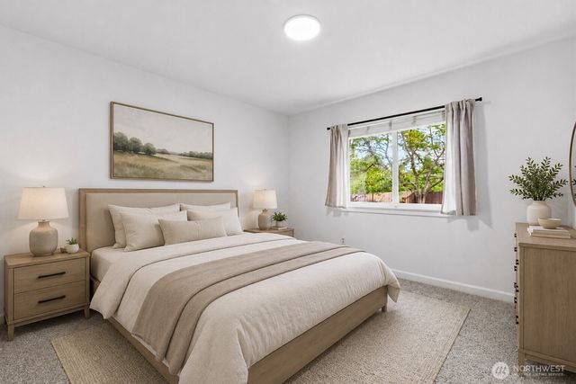 912 25th Avenue SW, Puyallup, WA 98373