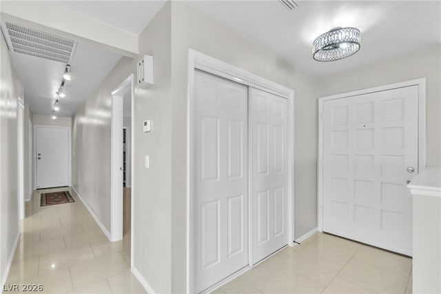 4214 Whippoorwill Circle, Las Vegas, NV 89121