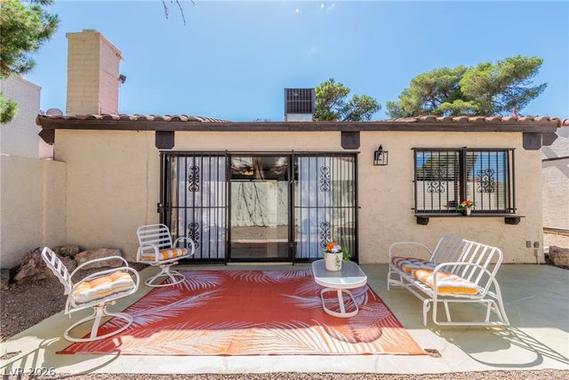 4214 Whippoorwill Circle, Las Vegas, NV 89121