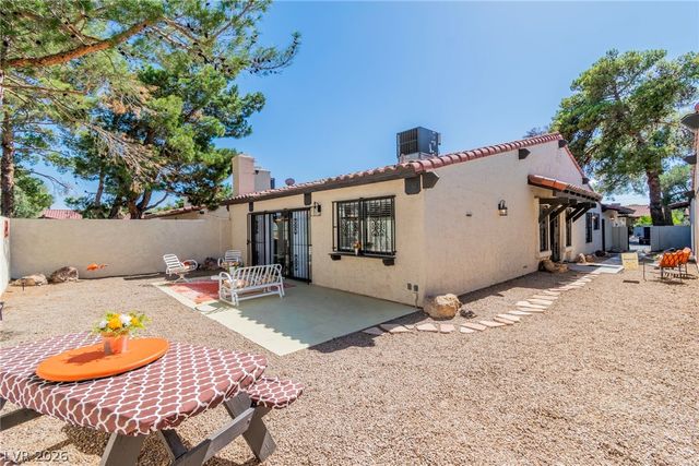 4214 Whippoorwill Circle, Las Vegas, NV 89121
