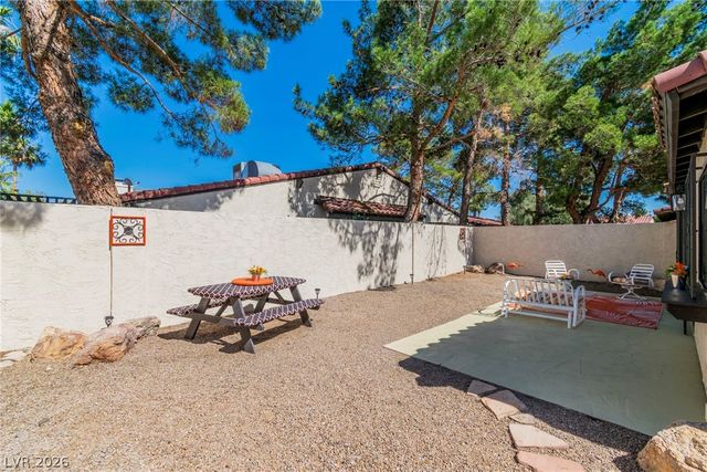 4214 Whippoorwill Circle, Las Vegas, NV 89121