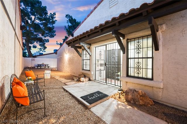 4214 Whippoorwill Circle, Las Vegas, NV 89121