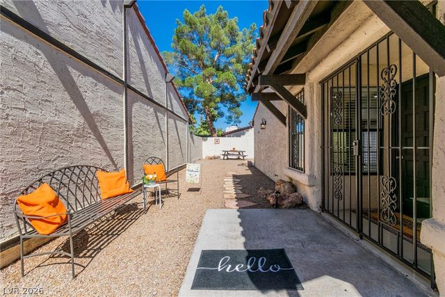 4214 Whippoorwill Circle, Las Vegas, NV 89121