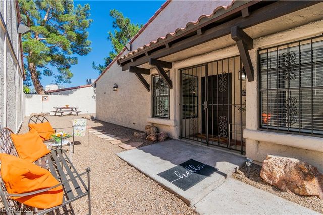 4214 Whippoorwill Circle, Las Vegas, NV 89121