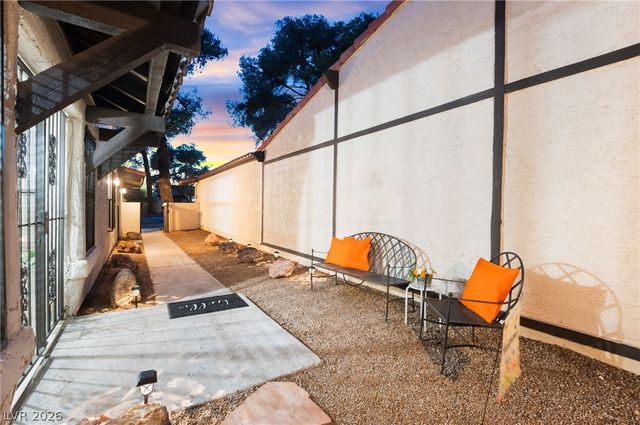 4214 Whippoorwill Circle, Las Vegas, NV 89121