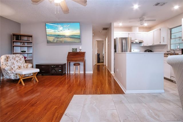 2228 GREENHAVEN DRIVE 384, Sun City Center, FL 33573