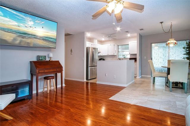 2228 GREENHAVEN DRIVE 384, Sun City Center, FL 33573