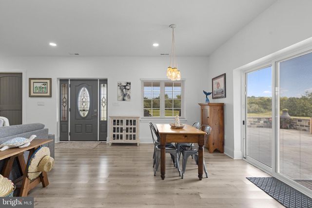 50 ROLLING VALLEY LN, Front Royal, VA 22630