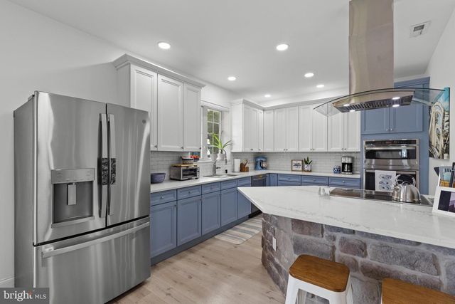 50 ROLLING VALLEY LN, Front Royal, VA 22630