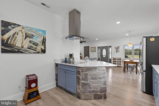 50 ROLLING VALLEY LN, Front Royal, VA 22630