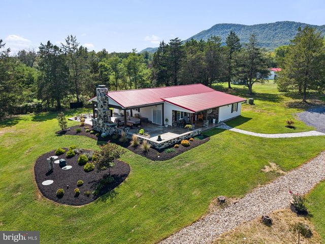 50 ROLLING VALLEY LN, Front Royal, VA 22630