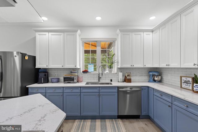 50 ROLLING VALLEY LN, Front Royal, VA 22630