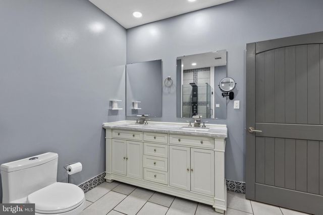 50 ROLLING VALLEY LN, Front Royal, VA 22630