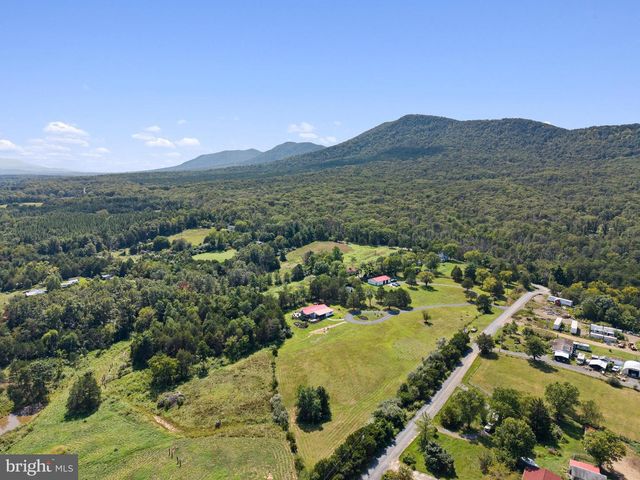 50 ROLLING VALLEY LN, Front Royal, VA 22630