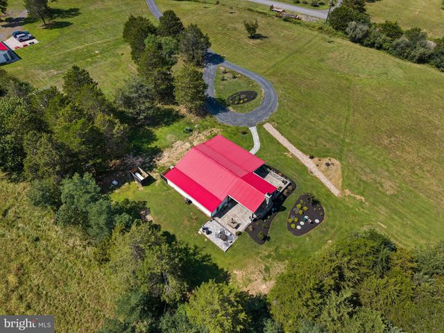50 ROLLING VALLEY LN, Front Royal, VA 22630