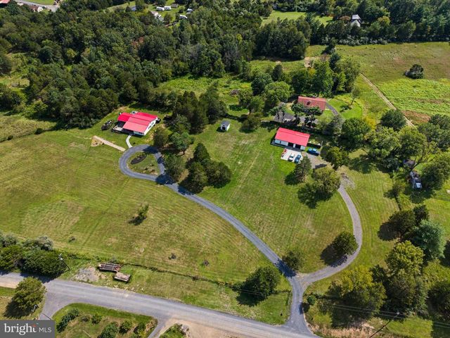50 ROLLING VALLEY LN, Front Royal, VA 22630