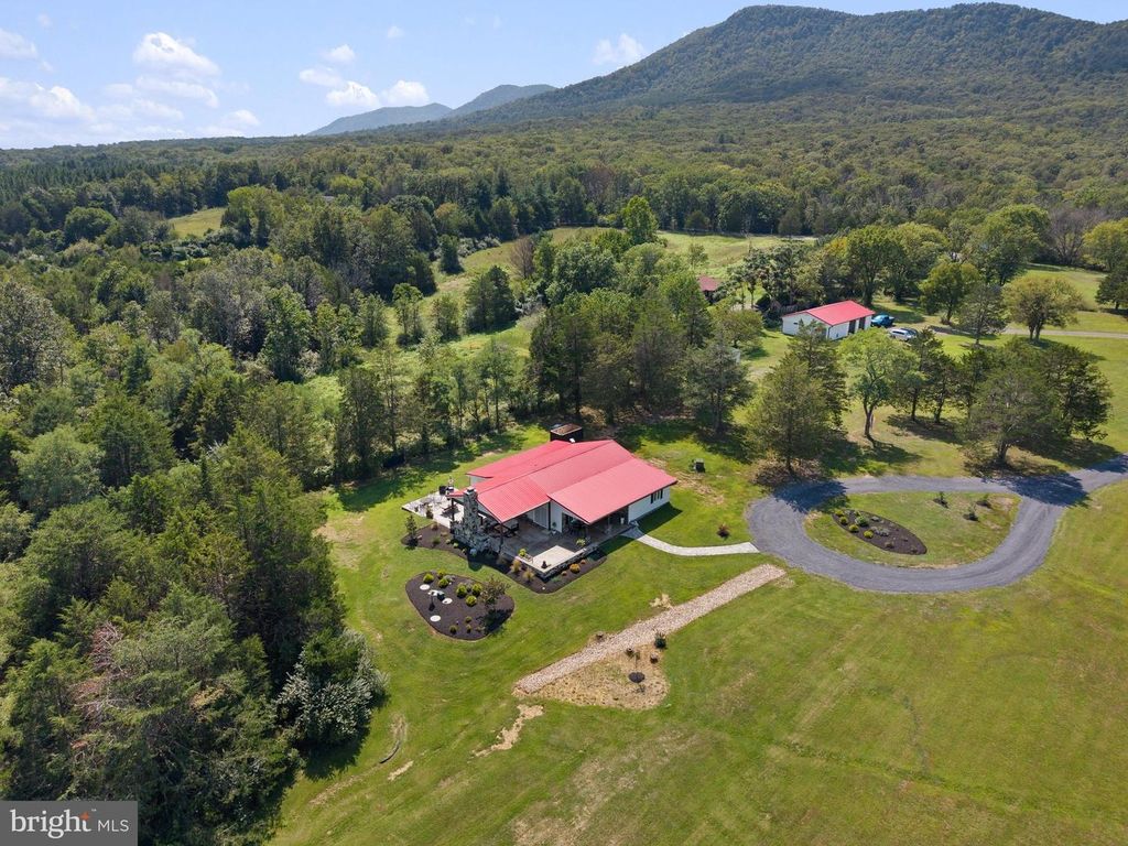 50 ROLLING VALLEY LN, Front Royal, VA 22630