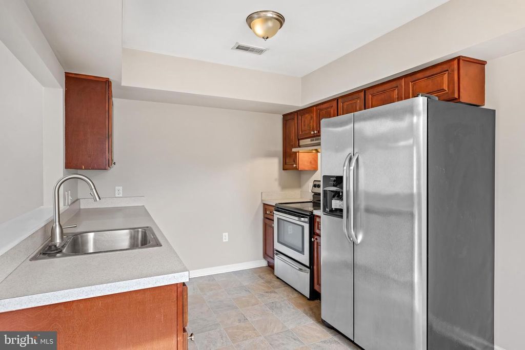 1811 ROBERTS WAY, Voorhees, NJ 08043