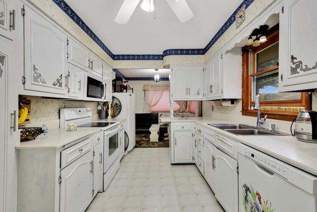 3446 Stratford AVENUE, Racine, WI 53402