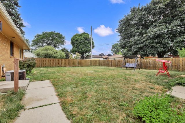 3446 Stratford AVENUE, Racine, WI 53402