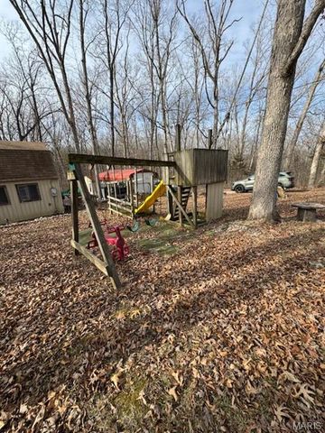 8807 Goober, French Village, MO 63036