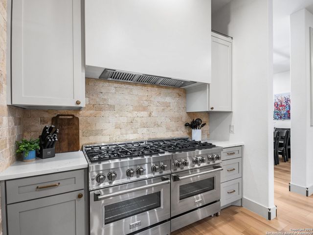 603 Graham, Boerne, TX 78006