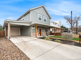 603 Graham, Boerne, TX 78006