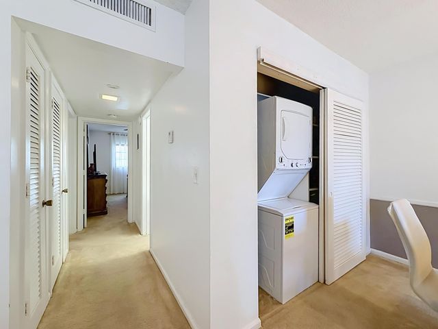 2121 NE 68TH Street 109, Fort Lauderdale, FL 33308