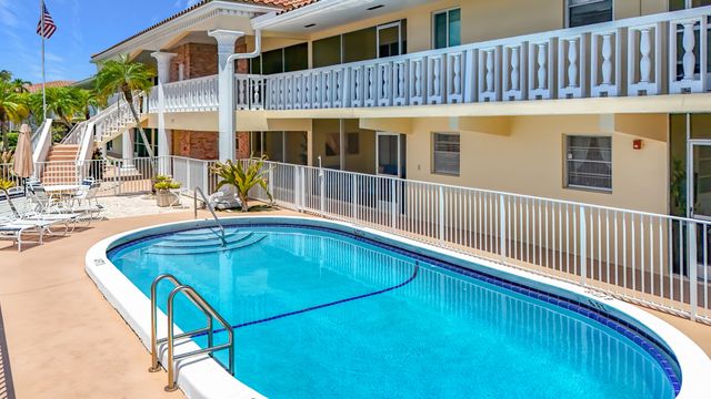 2121 NE 68TH Street 109, Fort Lauderdale, FL 33308