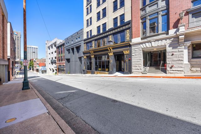 117 E 7th St Apt 802A, Chattanooga, TN 37402