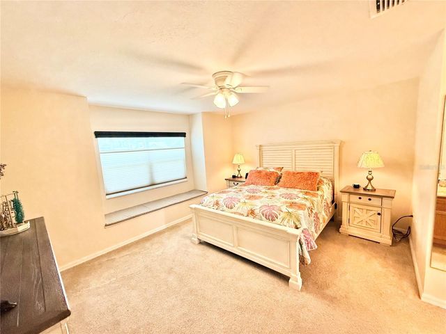 305 W DELAWARE STREET, Tavares, FL 32778