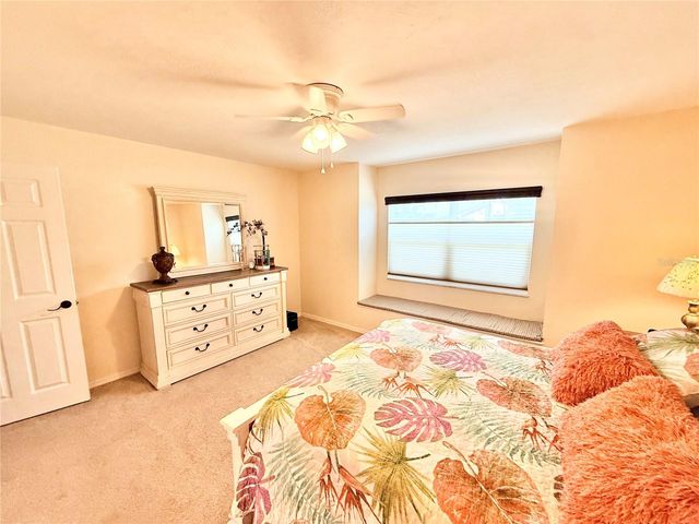 305 W DELAWARE STREET, Tavares, FL 32778