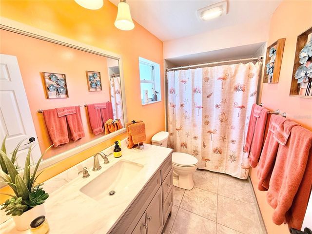 305 W DELAWARE STREET, Tavares, FL 32778