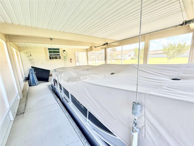 305 W DELAWARE STREET, Tavares, FL 32778