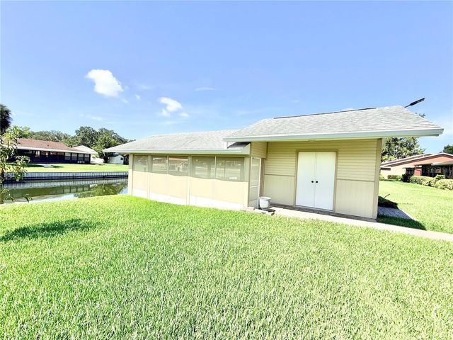 305 W DELAWARE STREET, Tavares, FL 32778