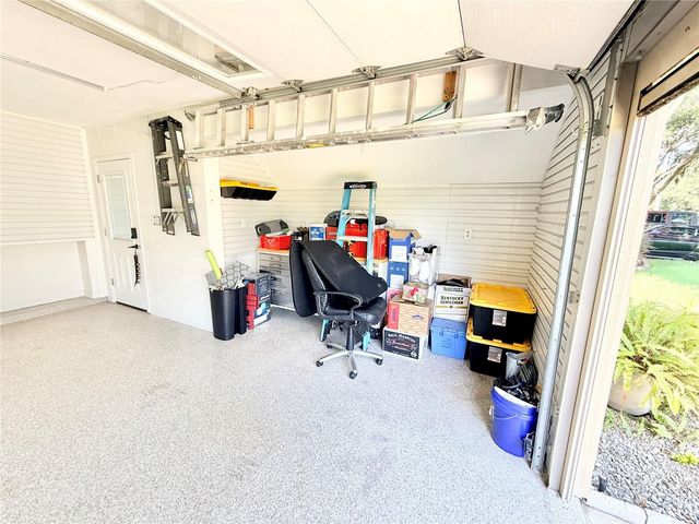 305 W DELAWARE STREET, Tavares, FL 32778