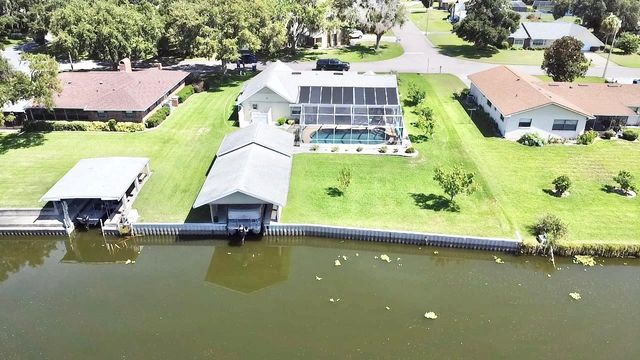 305 W DELAWARE STREET, Tavares, FL 32778