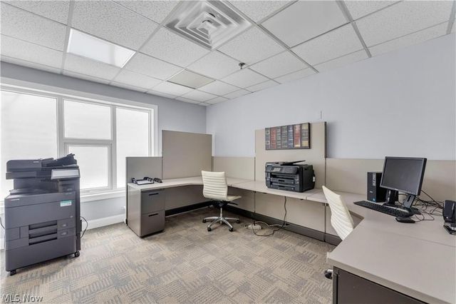 797 E Market Street 203, Akron, OH 44305