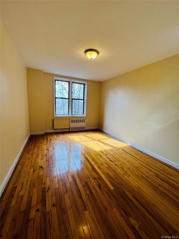 41-42 73 Street 4G, Woodside, NY 11377