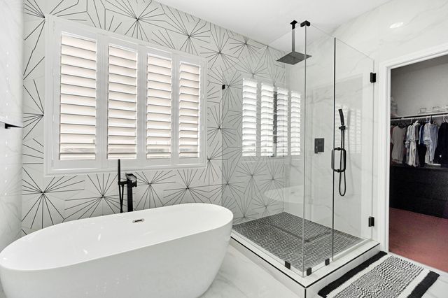 738 W Silvercrest Drive, Lindsay, CA 93247