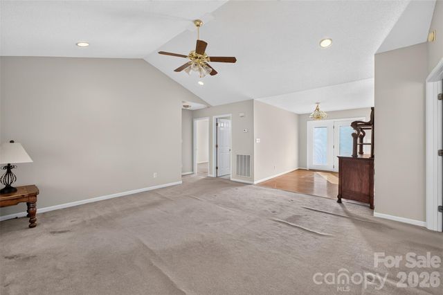 4405 Claralee Lane, Hickory, NC 28602