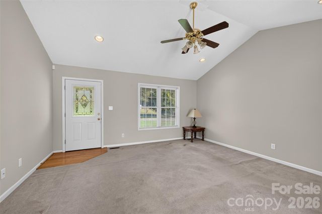 4405 Claralee Lane, Hickory, NC 28602