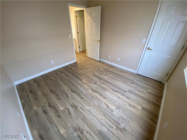 4604 Snowpoint Court, Las Vegas, NV 89130