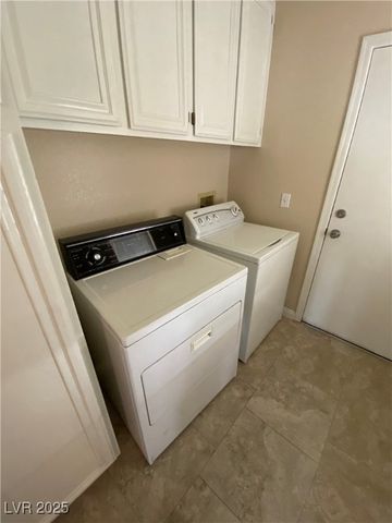 4604 Snowpoint Court, Las Vegas, NV 89130