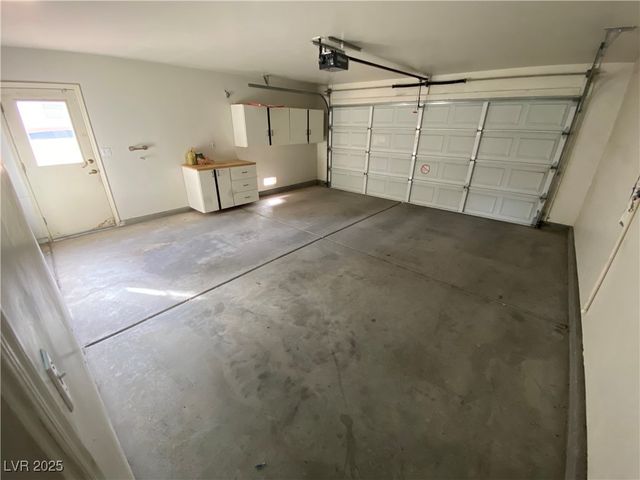 4604 Snowpoint Court, Las Vegas, NV 89130