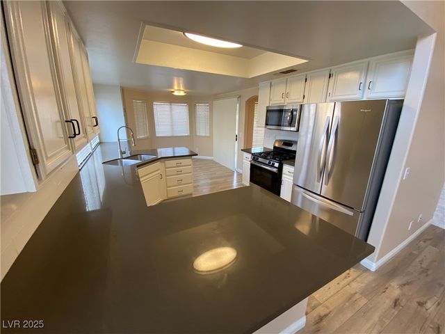 4604 Snowpoint Court, Las Vegas, NV 89130